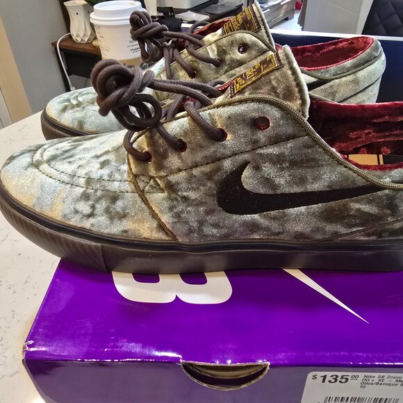 Nike SB Zoom Janoski OG+ SE “City of Cinema” - Medium Olive (FZ1302-200) SZ 10 - Picture 1 of 10